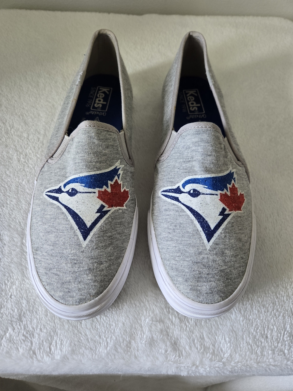 Keds Blue Jays Logo - Picture 2 of 7